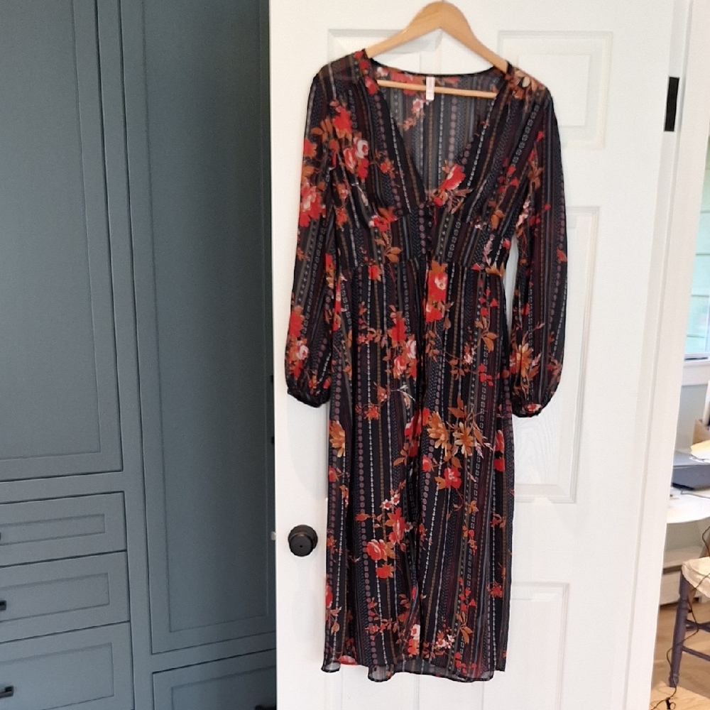 Xhilaration Navy and Red Floral Long Sleeve Dress